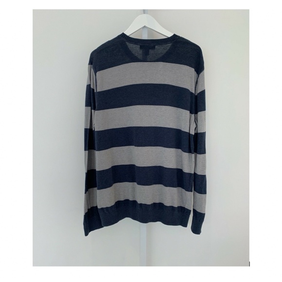 BANANA REPUBLIC NAVY BLUE GRAY STRIPE SWEATER XL - Picture 9 of 15